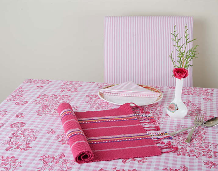 Kitchen Linens & Textiles